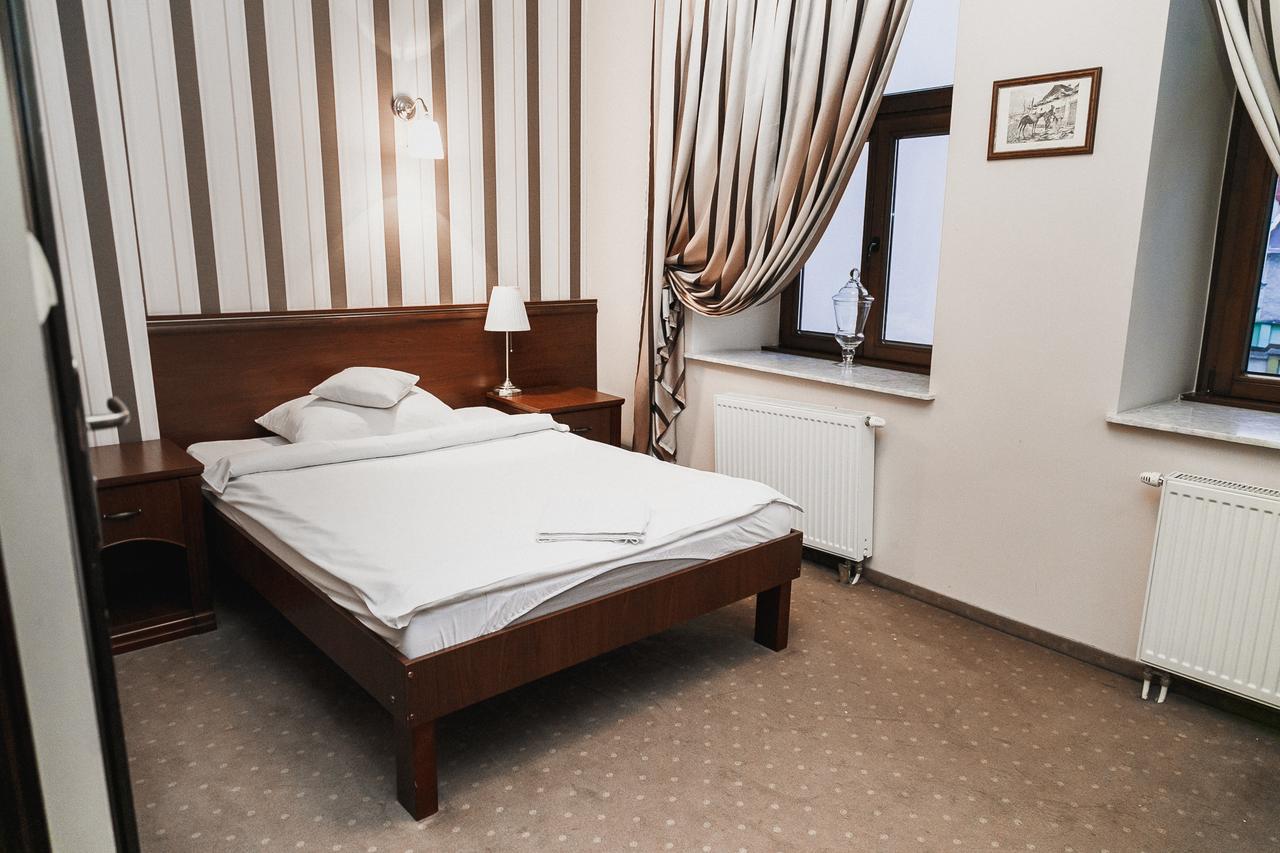 Rynek 6 Retro Pub & Hostel Радом Екстериор снимка